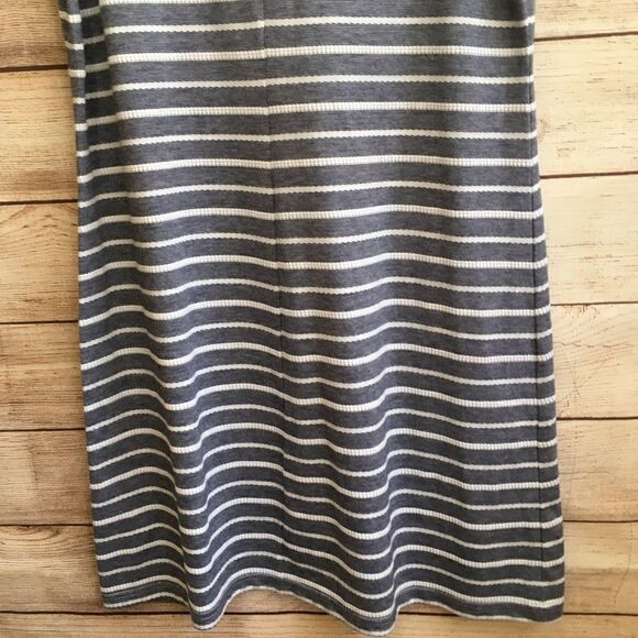 SAIL TO SABLE KNIT DRESS IN NAVY BLUE AND WHITE STRIPES - Picture 7 of 7
